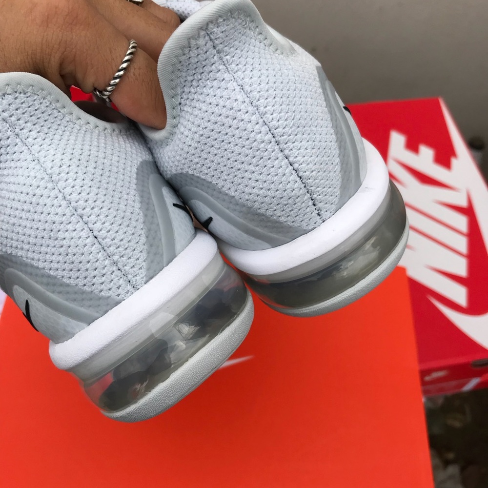 NIKE AIR MAX Sz 6y Equivalent women’s sz 7.5 - Picture 5 of 8